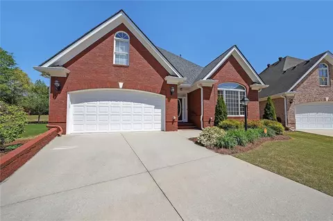 1610 Glenhurst Dr, Snellville, GA 30078