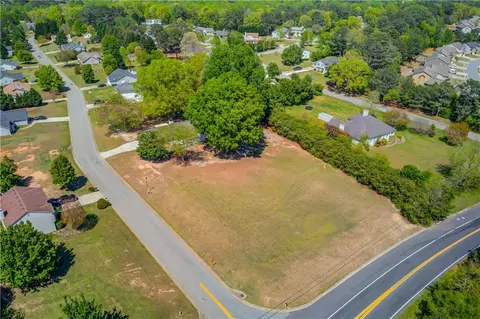1312 Harbins Rd, Dacula, GA 30019