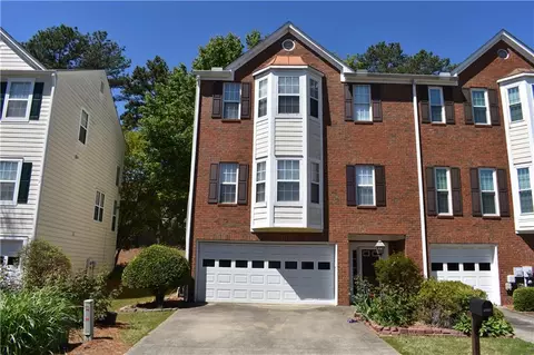 5229 Pinnacle Pointe Ct, Norcross, GA 30071