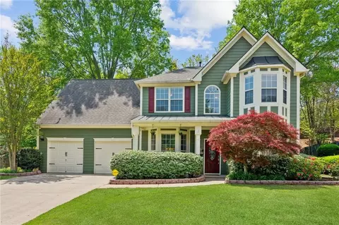 2267 Howell Farms Trl, Acworth, GA 30101