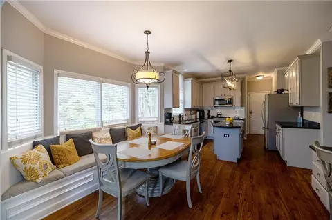Kitchen - 2975 Oak Hampton Way, Duluth, GA 30096 photo 5 of 5