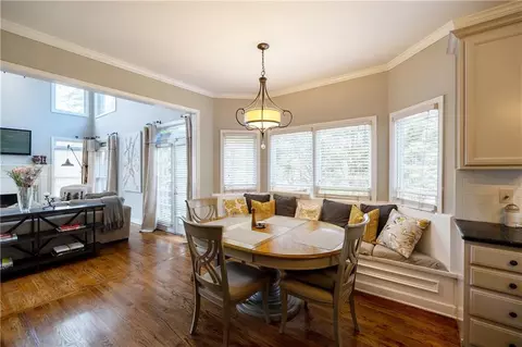 Dining - 2975 Oak Hampton Way, Duluth, GA 30096 photo 5 of 5