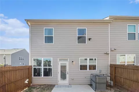 Exterior - 7676 Viking Rd, Fairburn, GA 30213 photo 3 of 6