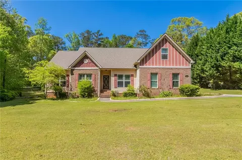 100 Hickory Dr, Stockbridge, GA 30281