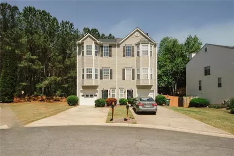 4486 Thorngate Ln, Acworth, GA 30101