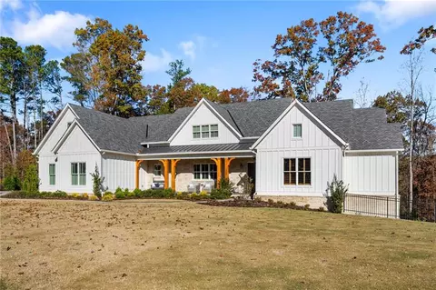 320 Blackberry Ridge Trl, Milton, GA 30004