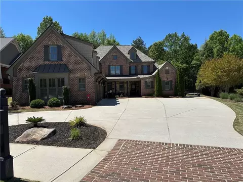 187 Slate Dr, Buford, GA 30518