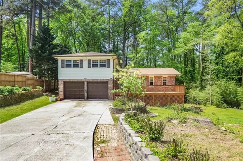 2645 Davenport Rd, Duluth, GA 30096