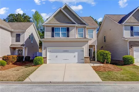 102 Hill Crest Cir, Hiram, GA 30141