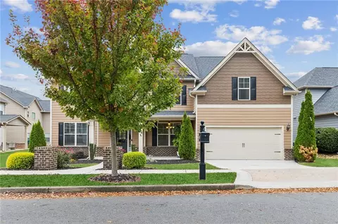 681 Deer Springs Way, Loganville, GA 30052