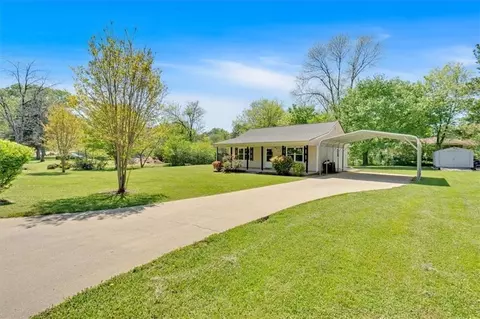63 Seminole Rd NE, Cartersville, GA 30121