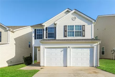 7503 Garnet Dr, Jonesboro, GA 30236