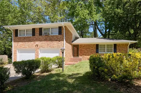 2395 Kelly Lake Dr, Decatur, GA 30032