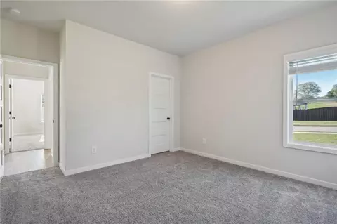 Bedroom - 73 Wingate Dr, Winder, GA 30680 photo 4 of 10