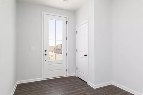 Entry Way - 616 Devon Aly, Acworth, GA 30102 photo 2 of 3