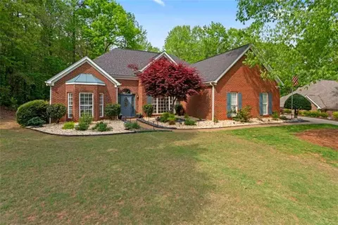 235 Huiet Dr, Mcdonough, GA 30252