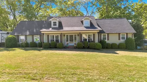 40 Wellington Way SE, Rome, GA 30161
