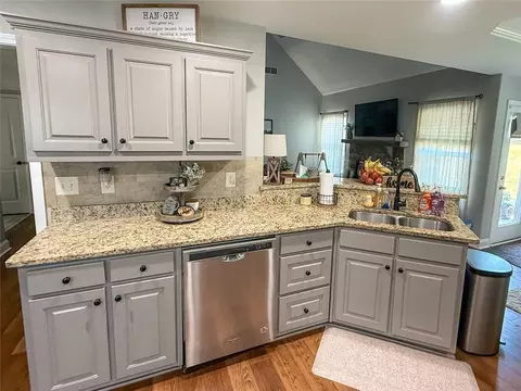 45 Albright Ct, Commerce, GA 30529 photo 2