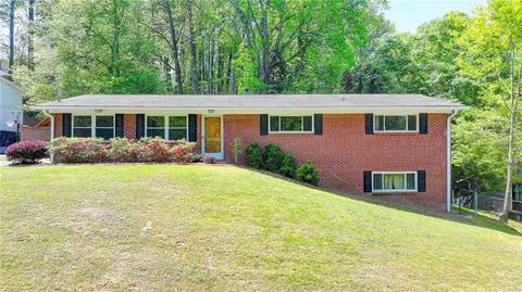 2617 Cove Cir NE, Atlanta, GA 30319