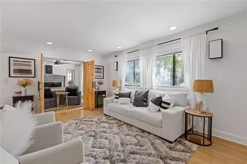 Living - 10 26th St NW #A2, Atlanta, GA 30309 photo 1 of 2