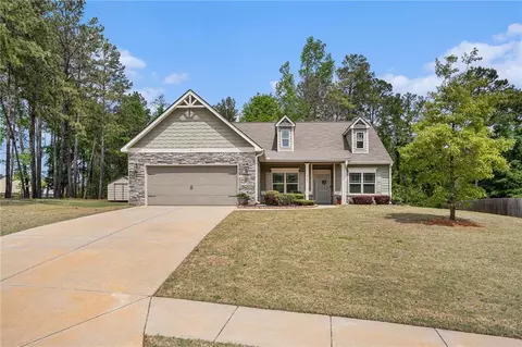 Exterior - 25 Auburn Ct, Covington, GA 30016 photo 2 of 5