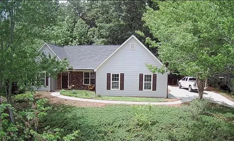 7675 Lanier View Rdg, Cumming, GA 30041