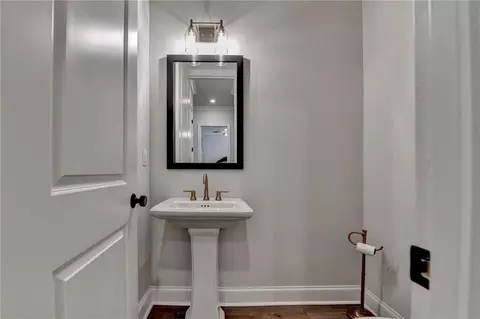 Entry Way - 3003 Evanshire Ave, Duluth, GA 30096 photo 8 of 10