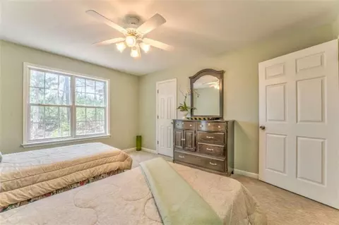 Bedroom - 6095 Blacks Bluff Rd, Cave Spring, GA 30124 photo 2 of 13