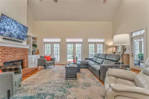 Living - 6095 Blacks Bluff Rd, Cave Spring, GA 30124 photo 1 of 5