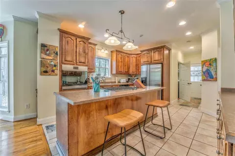 Kitchen - 6095 Blacks Bluff Rd, Cave Spring, GA 30124 photo 7 of 9