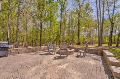 Exterior - 6095 Blacks Bluff Rd, Cave Spring, GA 30124 photo 10 of 19