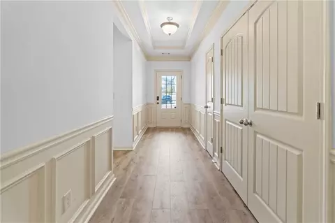 Entry Way - 2075 Villa Spring Ct, Dacula, GA 30019 photo 3 of 4