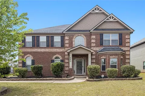 640 Parkside Place Dr, Mcdonough, GA 30253