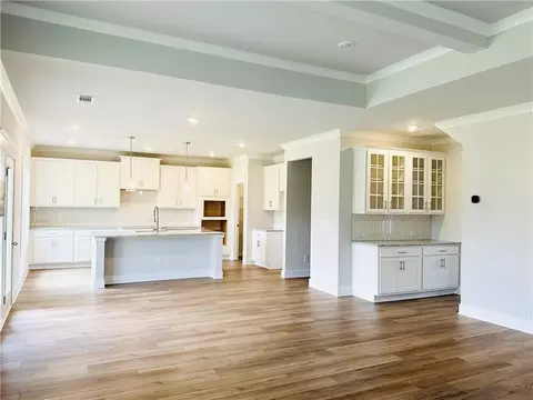 Living - 85 Wingate Dr, Winder, GA 30680 photo 3 of 10