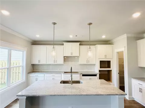 Kitchen - 85 Wingate Dr, Winder, GA 30680 photo 3 of 4