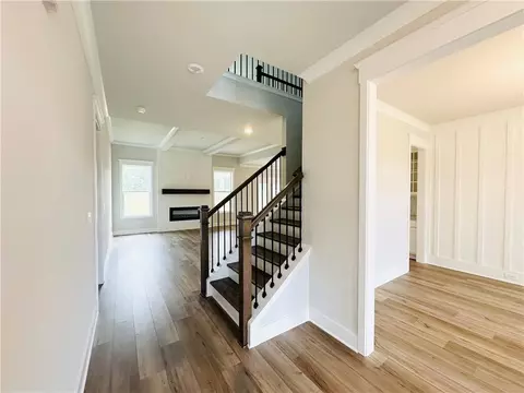 Entry Way - 85 Wingate Dr, Winder, GA 30680 photo 2 of 11