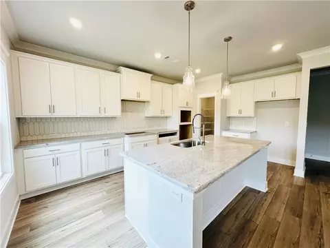 Kitchen - 85 Wingate Dr, Winder, GA 30680 photo 4 of 4