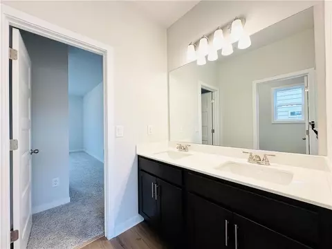 Entry Way - 85 Wingate Dr, Winder, GA 30680 photo 9 of 11