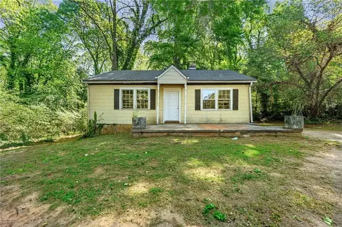 631 N Hairston Rd, Stone Mountain, GA 30083