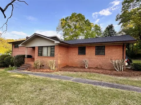 132 Frances Pl, Carrollton, GA 30117