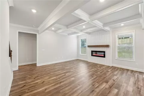 Living - 95 Wingate Dr, Winder, GA 30680 photo 1 of 11