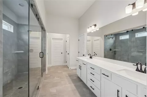 Entry Way - 95 Wingate Dr, Winder, GA 30680 photo 10 of 10