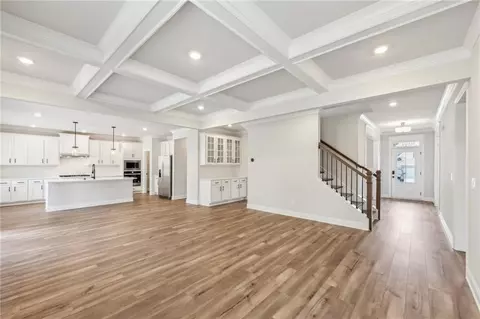 Living - 95 Wingate Dr, Winder, GA 30680 photo 5 of 11