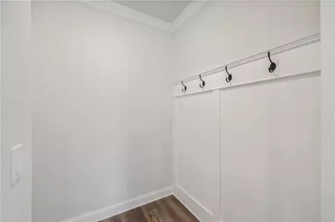 Entry Way - 95 Wingate Dr, Winder, GA 30680 photo 5 of 10