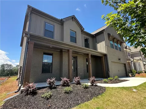 107 Wingate Dr, Winder, GA 30680 photo 4
