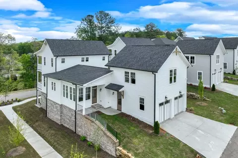 1304 Six Sisters St, Dacula, GA 30019