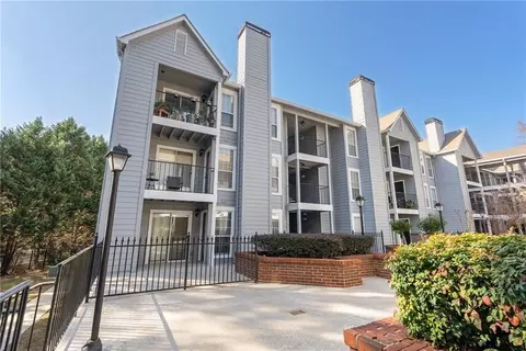 201 Granville Ct, Atlanta, GA 30328