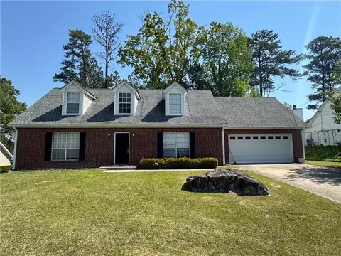 6452 Berryside Dr, Lithonia, GA 30058