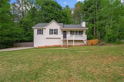 148 White Pine Ln, Temple, GA 30179
