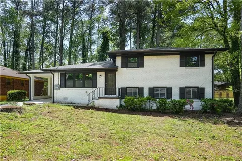 3031 San Jose Dr, Decatur, GA 30032